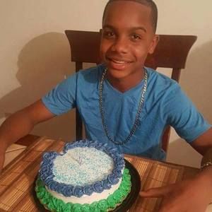 Meet your Posher, Axel